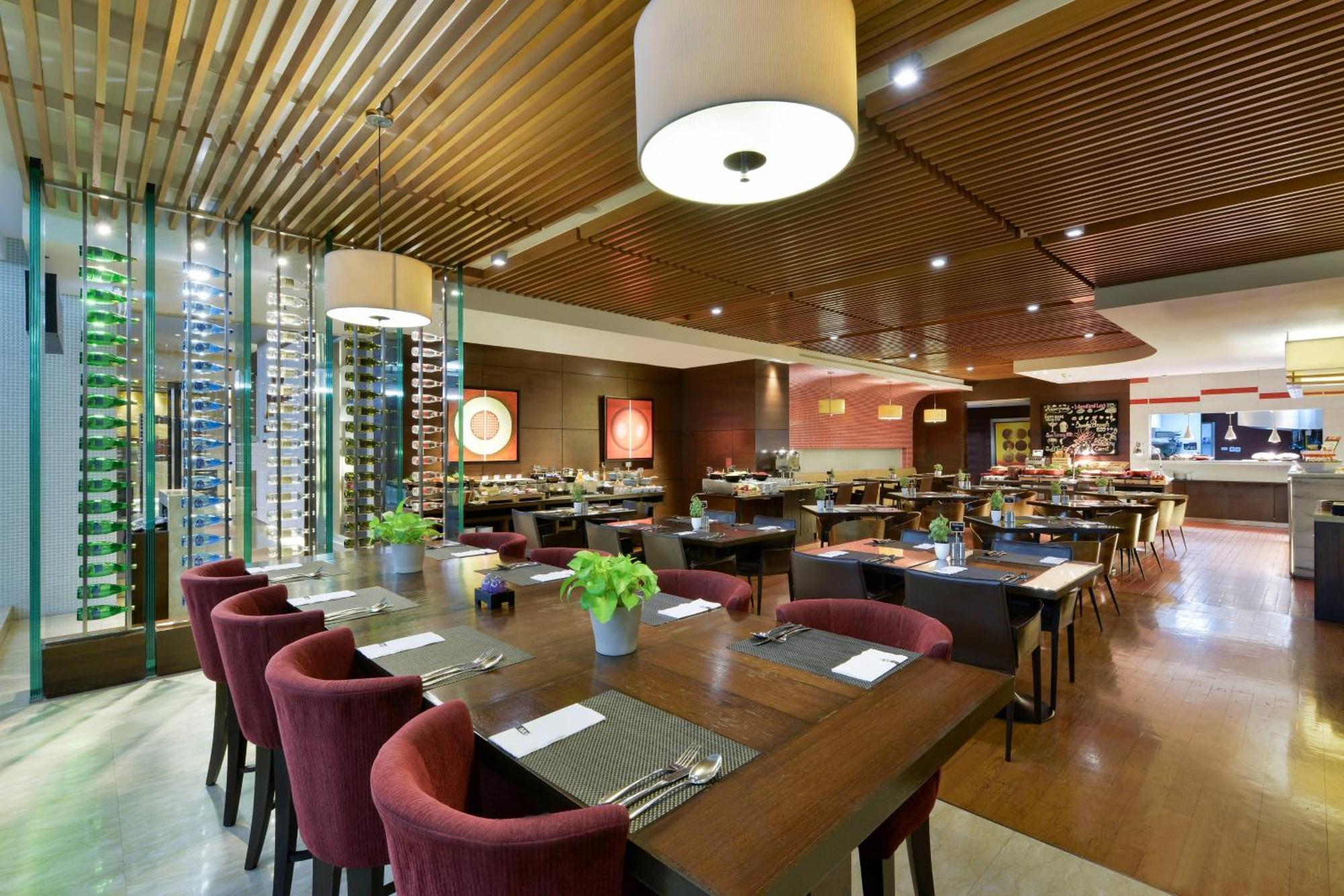Sathorn Vista, Bangkok - Marriott Executive Apartments Bagian luar foto