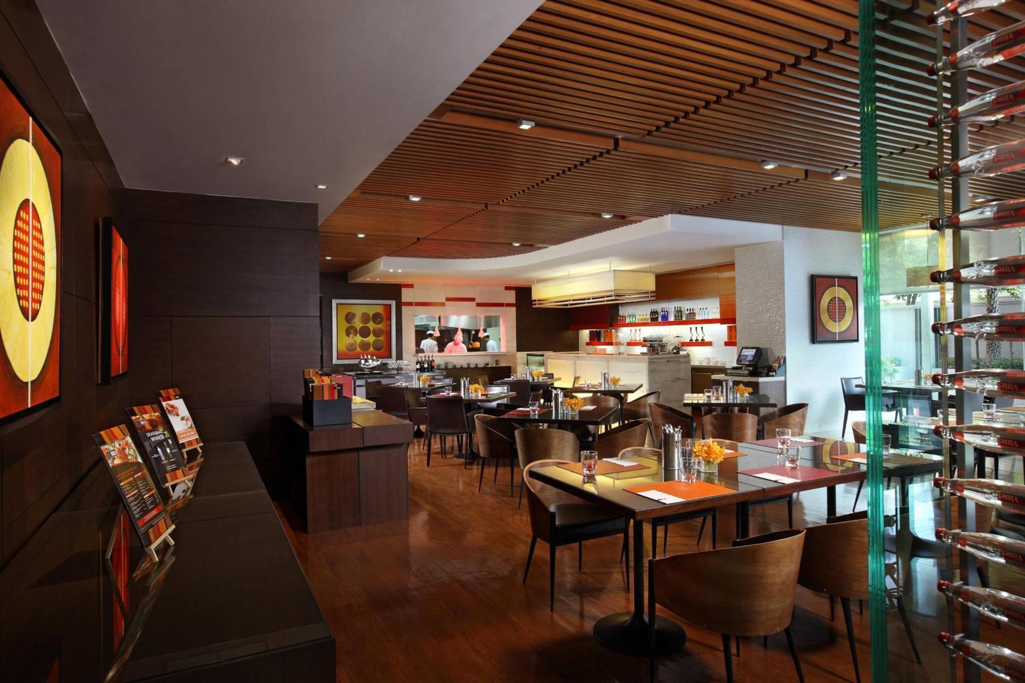 Sathorn Vista, Bangkok - Marriott Executive Apartments Bagian luar foto