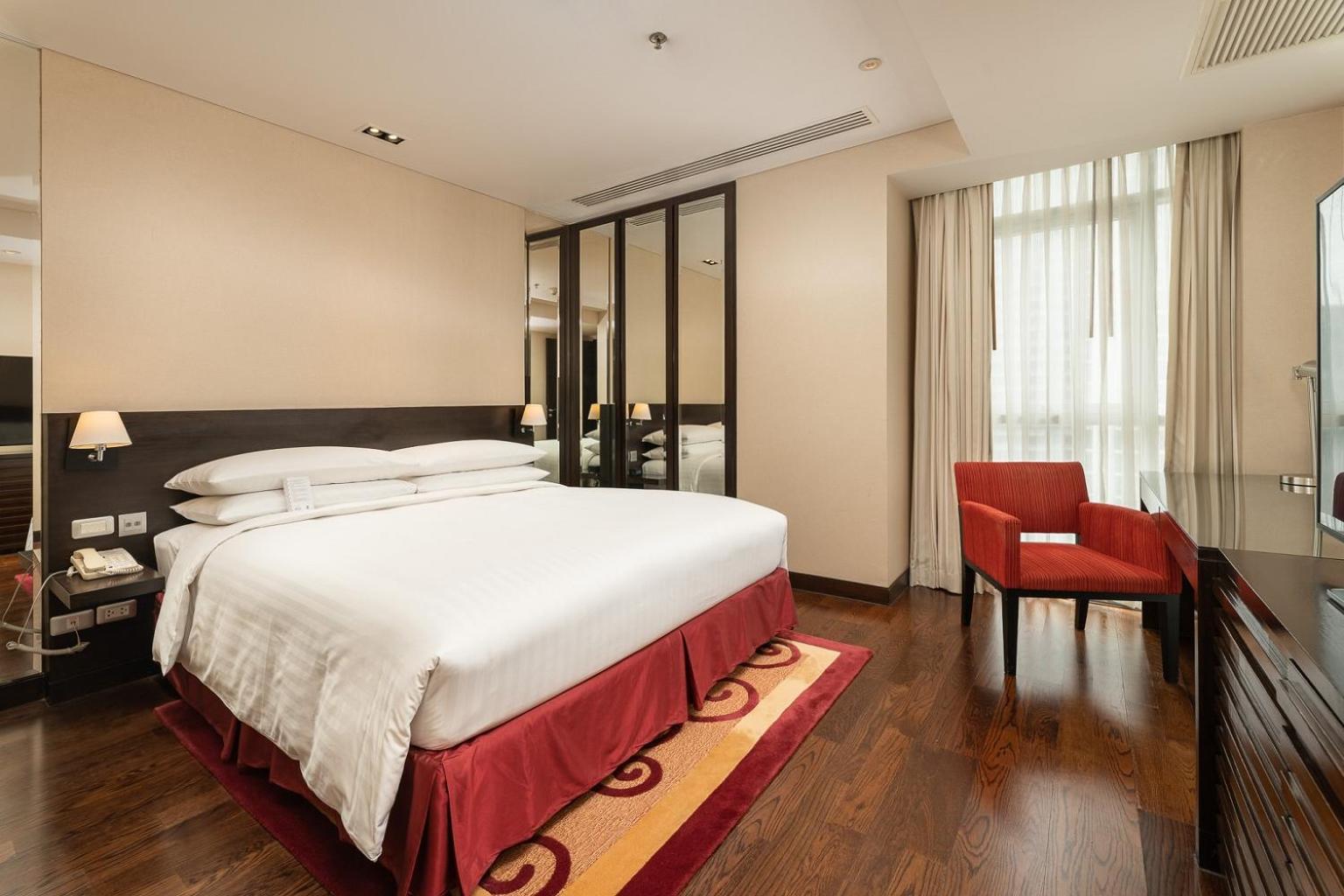 Sathorn Vista, Bangkok - Marriott Executive Apartments Bagian luar foto