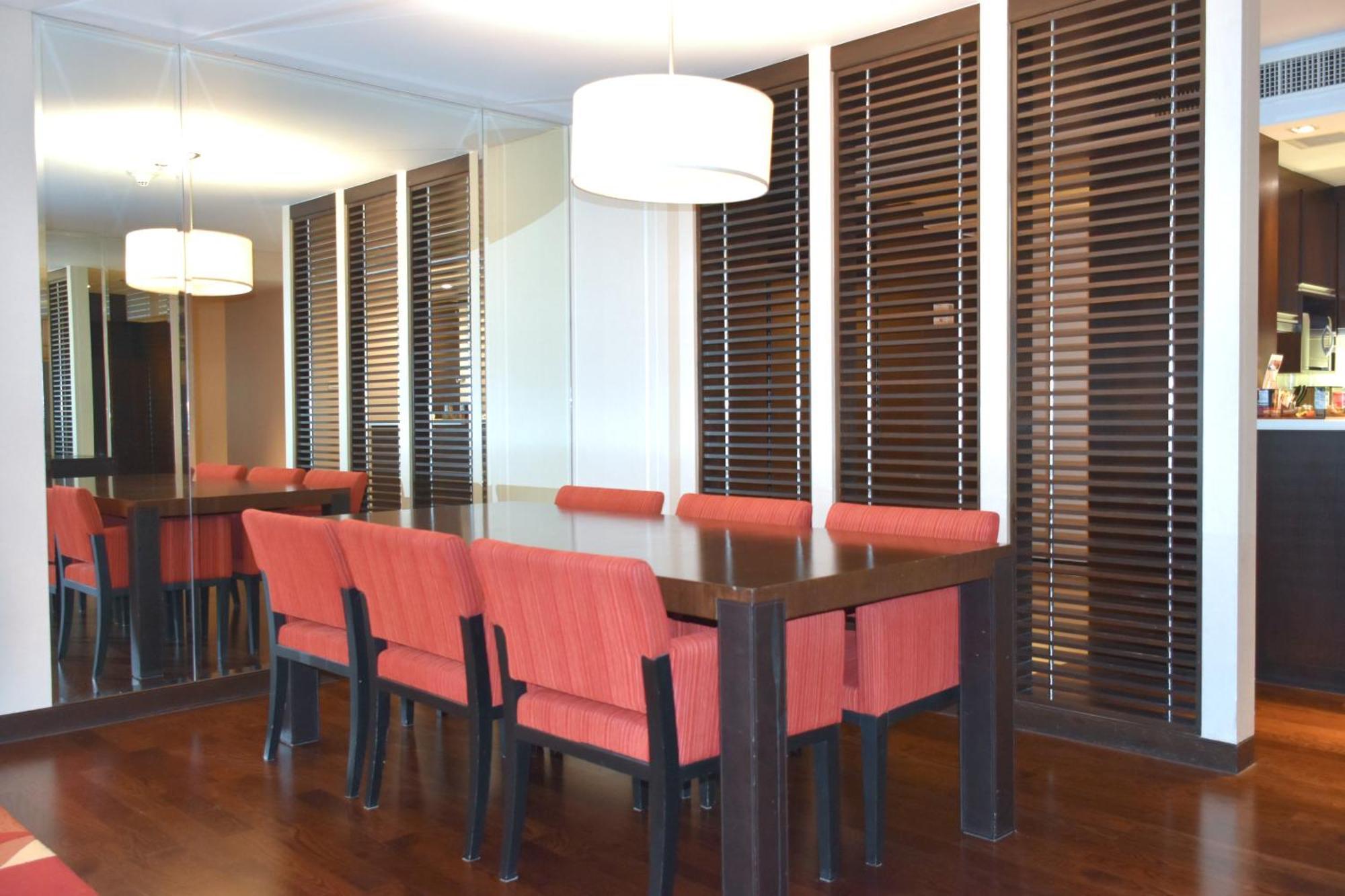 Sathorn Vista, Bangkok - Marriott Executive Apartments Bagian luar foto